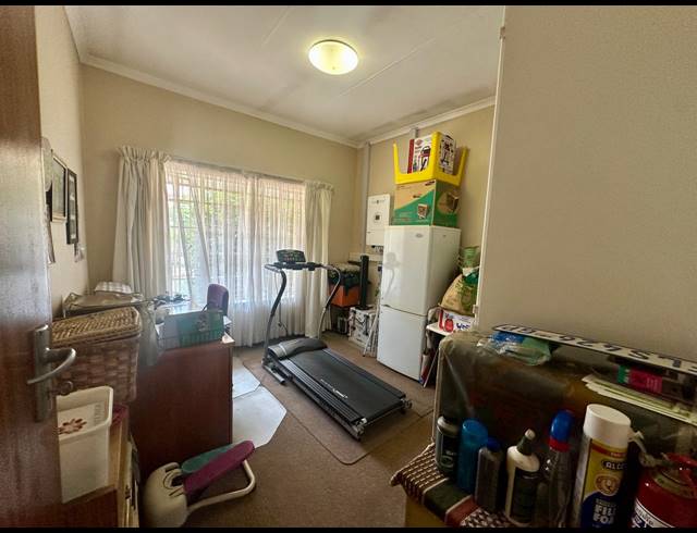2 BEDROOM FREESTANDING FOR SALE IN SUNAIR PARK